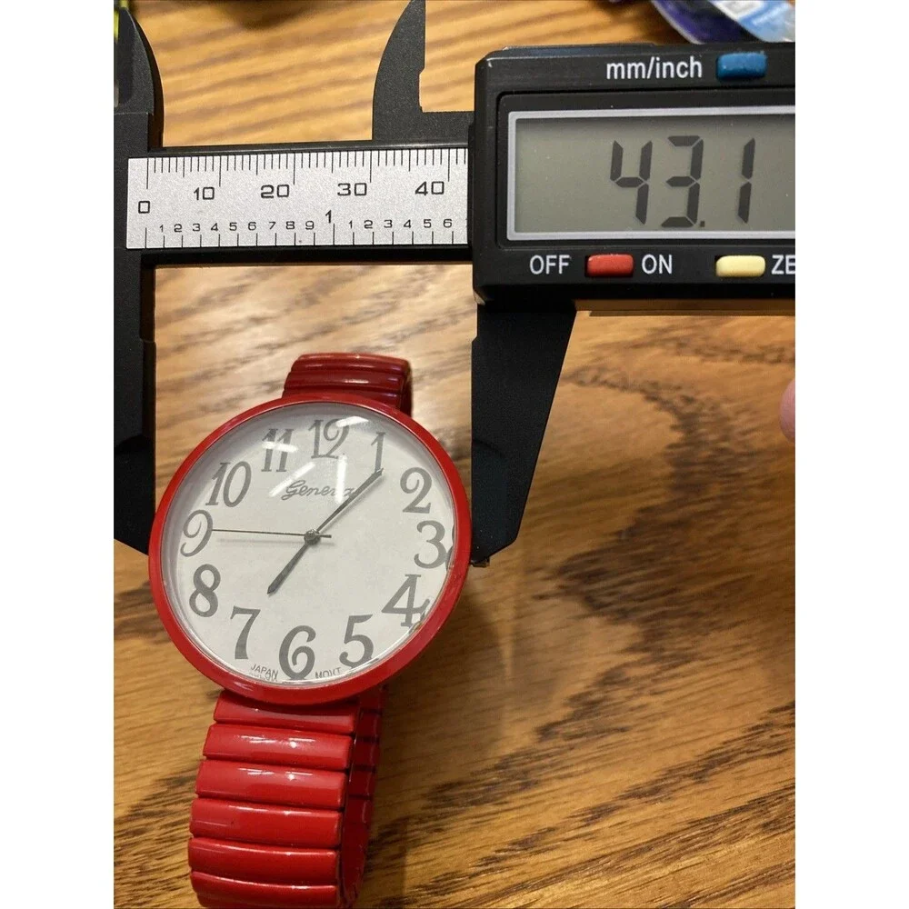 Geneva Red Quartz Flex Metal Band Luxury Dress Women's Watch Working